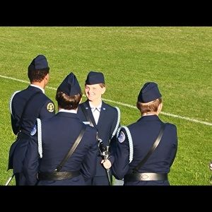 Meet your Posher, Kariana